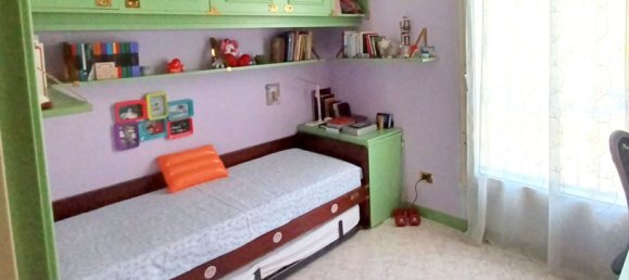 4 rooms Apartment in Genoa, Italy No. 305199 9