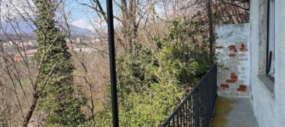 Вилла с 7 комнатами в Биелла, Италия № 36012 36