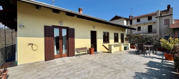 Вилла с 7 комнатами в Биелла, Италия № 36012 26