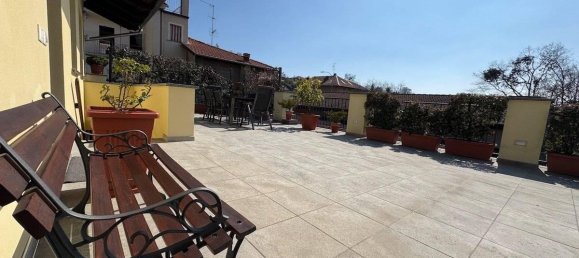 Вилла с 7 комнатами в Биелла, Италия № 36012 47