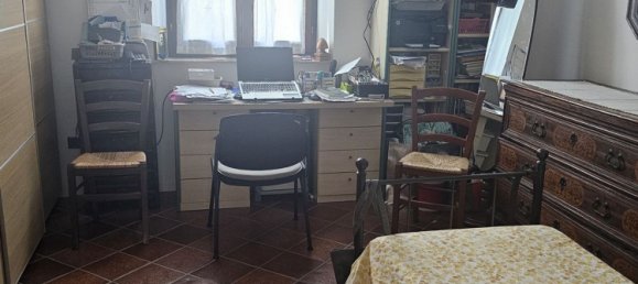 4 rooms Apartment in Poggio a Caiano, Italy No. 285136 21