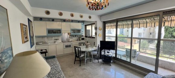 1 bedroom Apartment in Nice, France No. 285007 7