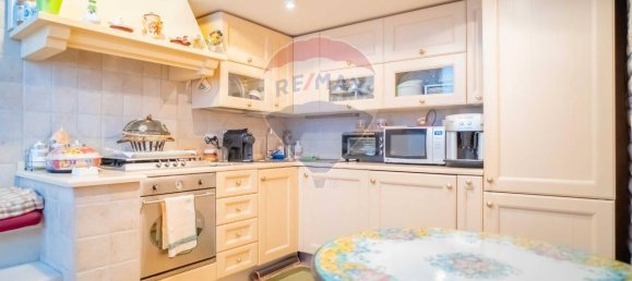 Casa de 5 habitaciónes en Giovinazzo, Italy No. 109253 23