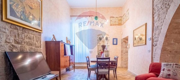 Casa de 5 habitaciónes en Giovinazzo, Italy No. 109253 17