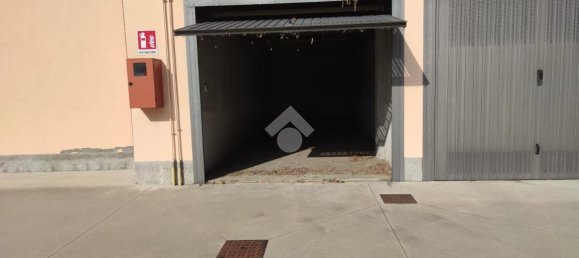 1غرفة مرآب في Corbetta, Italy رقم 67094 28