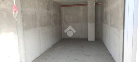 1غرفة مرآب في Corbetta, Italy رقم 67094 13