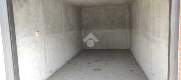 1غرفة مرآب في Corbetta, Italy رقم 67094 4