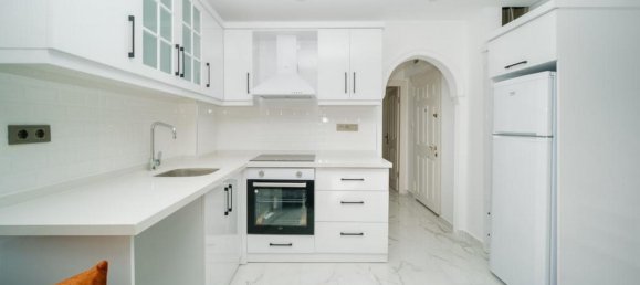 Appartement 1+1 à Oba, Turkey No. 27814 18