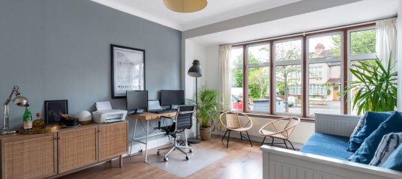 4 bedrooms House in Beckenham, United Kingdom No. 961 5