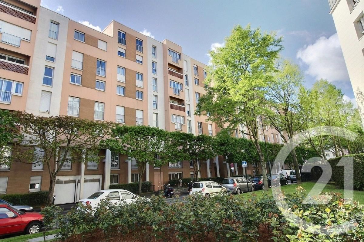 1 chambre Appartement à Puteaux, France No. 169887