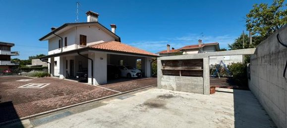 Villa de 10 habitaciónes en Gorizia, Italy No. 258361 3