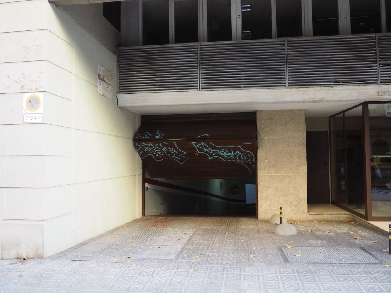 Garage in Eixample, Spain 12m², Nr. 199617