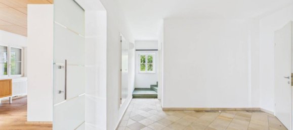 5 rooms House in Linz, Austria No. 180186 2