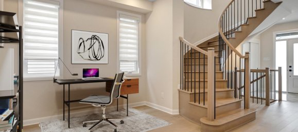 4 bedrooms House in Ottawa, Canada No. 217 6