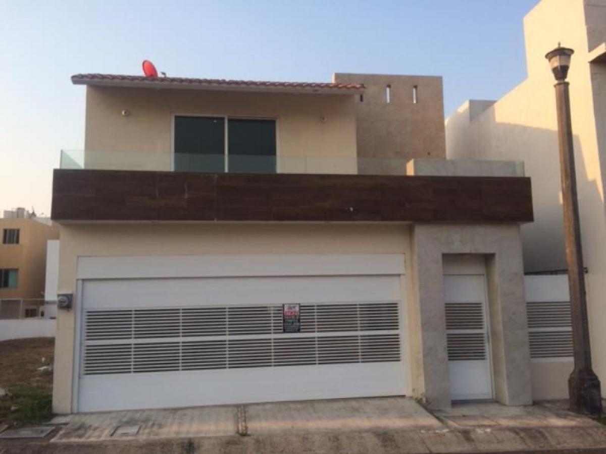 3 bedrooms House in Veracruz, Mexico No. 219396