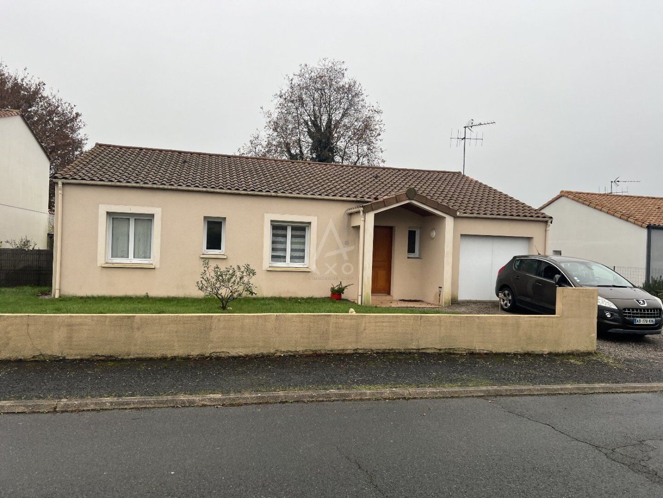 Casa de 3 dormitorios en Montaigu-Vendee, France No. 344992