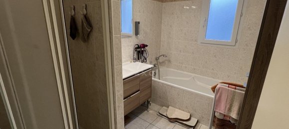 Casa de 3 dormitorios en Montaigu-Vendee, France No. 344992 5