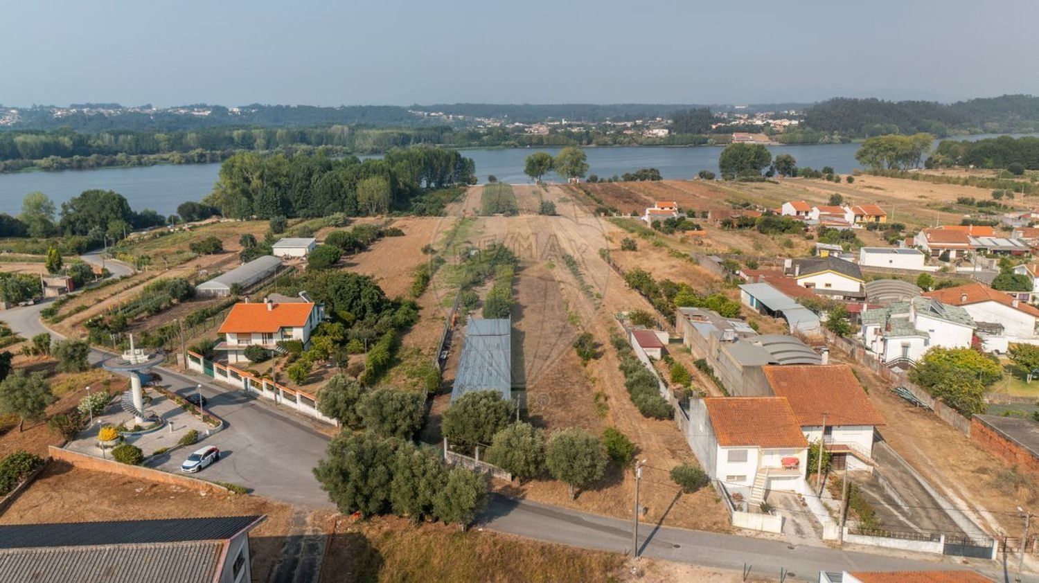 Grundstück in Fermentelos, Portugal, Nr. 293755