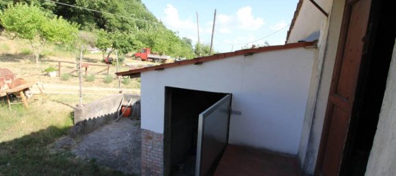 8 rooms House in Montespertoli, Italy No. 19102 38