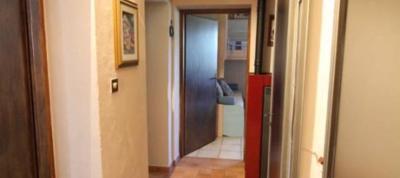 8 rooms House in Montespertoli, Italy No. 19102 15