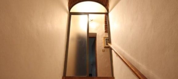 8 rooms House in Montespertoli, Italy No. 19102 10