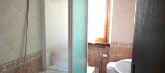 8 rooms House in Montespertoli, Italy No. 19102 25