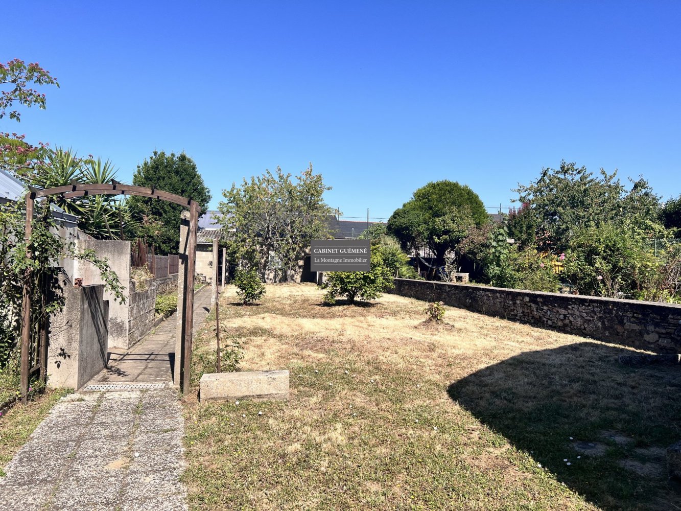 2 Schlafzimmer Haus in La Montagne, France, Nr. 280361