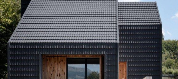 3 bedrooms Commercial property in Kolasin, Montenegro No. 254 3