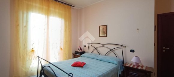 4-salle Appartement à Atri, Italy No. 72473 13