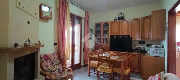 4-salle Appartement à Atri, Italy No. 72473 6