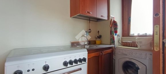 4-salle Appartement à Atri, Italy No. 72473 11