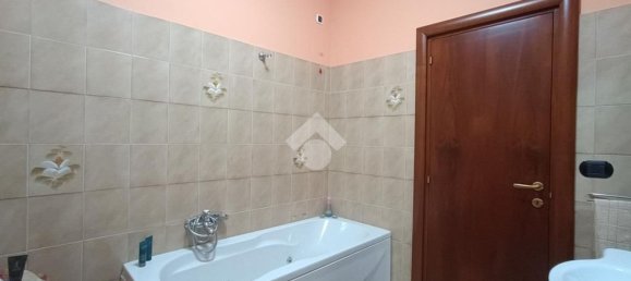 4-salle Appartement à Atri, Italy No. 72473 22