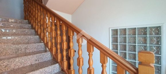 4-salle Appartement à Atri, Italy No. 72473 2