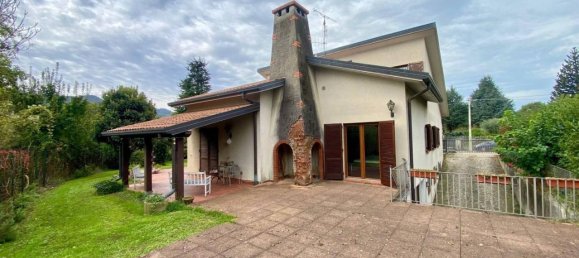 Вилла с 8 комнатами в Каприно Бергамаско, Италия № 18889 6