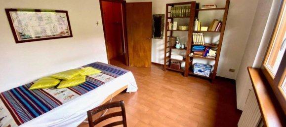 Вилла с 8 комнатами в Каприно Бергамаско, Италия № 18889 49