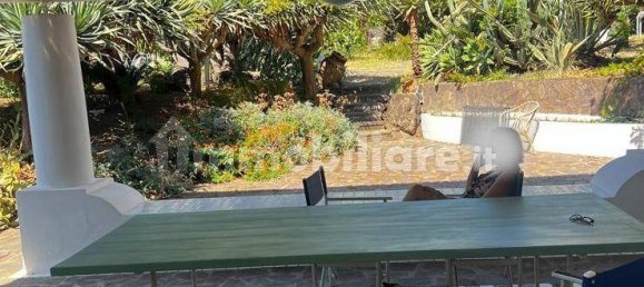 3 bedrooms Villa in Santa Marina Salina, Italy No. 321013 13