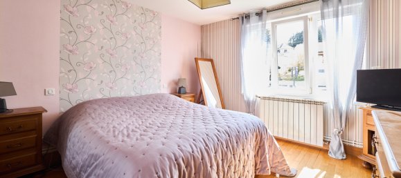 Casa de 3 dormitorios en Mareuil-le-Port, France No. 158307 11