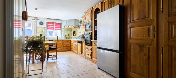 Casa de 3 dormitorios en Mareuil-le-Port, France No. 158307 2