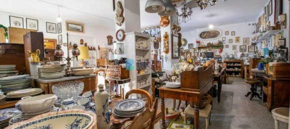 115m² Commercial property in Olbia, Italy No. 326990 8