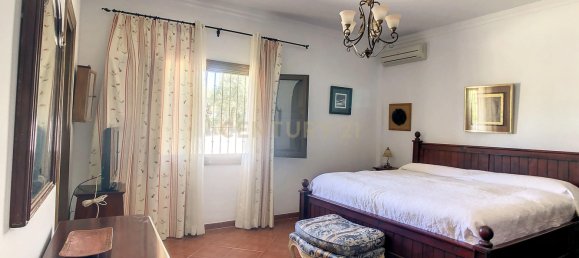 Casa de 5 dormitorios en Málaga, Spain No. 161683 19