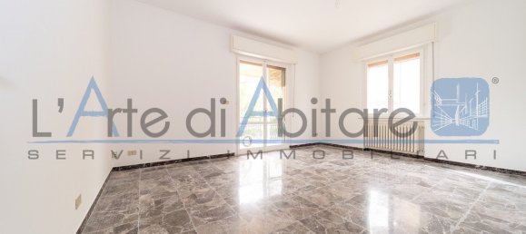 3 bedrooms Apartment in Rimini, Italy No. 329236 8