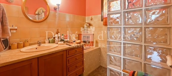 3 Schlafzimmer Haus in Uzes, France, Nr. 361185 14