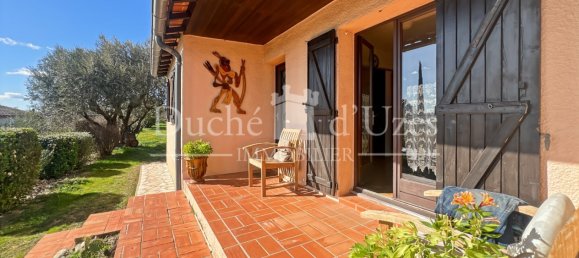 3 Schlafzimmer Haus in Uzes, France, Nr. 361185 8