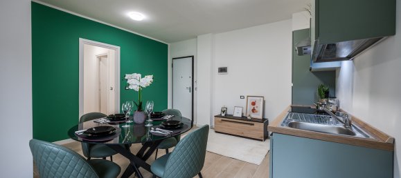 2-salle Appartement à Milan, Italy No. 311963 4