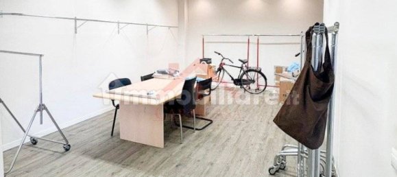 Gewerbliche Immobilie in Carpi, Italy 115m², Nr. 277068 4