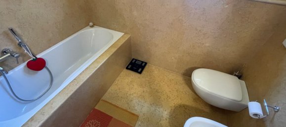 Apartamento de 2 habitaciónes en Alzano Lombardo, Italy No. 268575 15