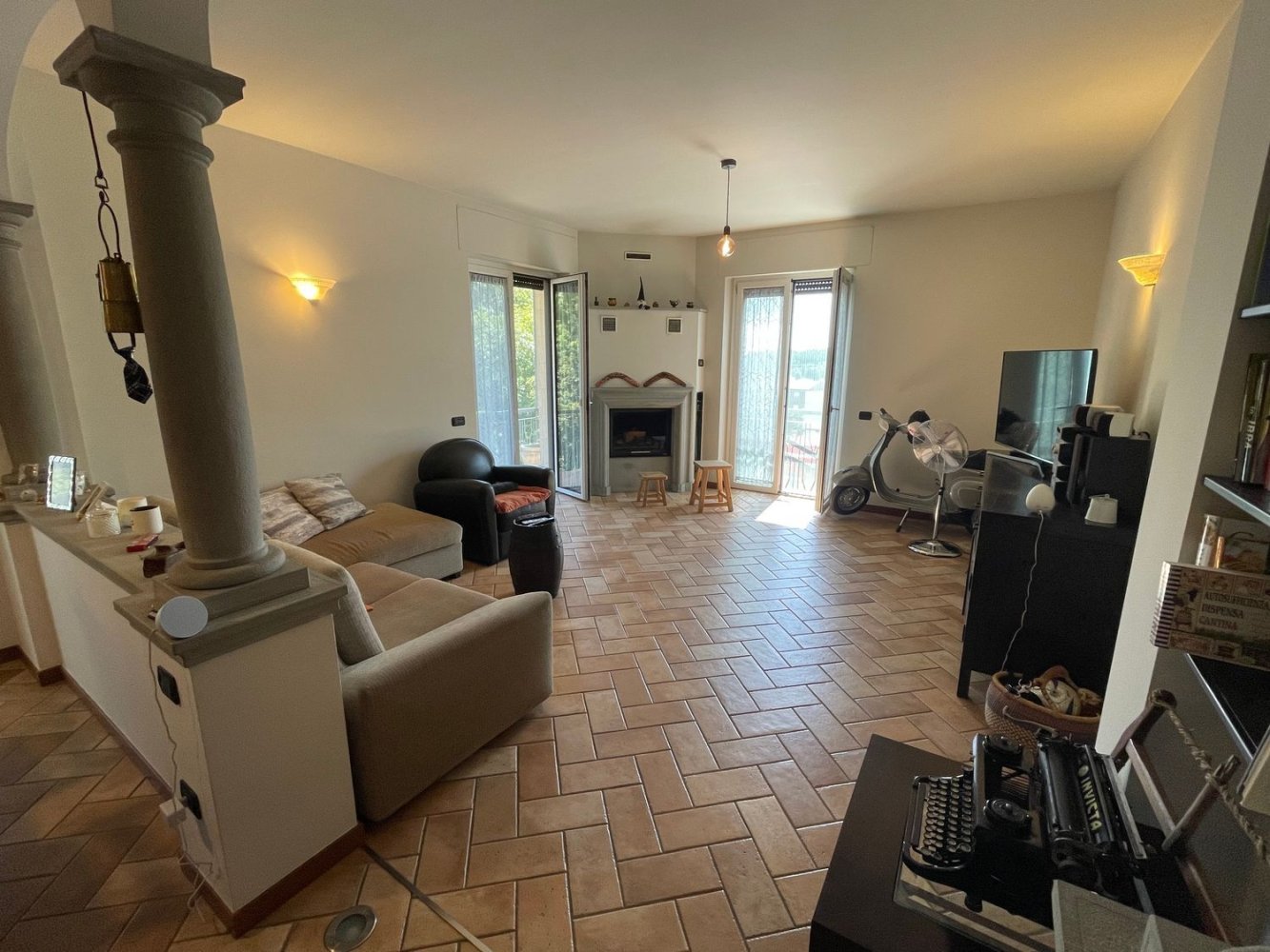 Apartamento de 2 habitaciónes en Alzano Lombardo, Italy No. 268575