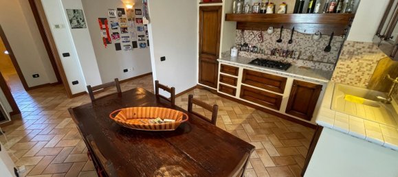 Apartamento de 2 habitaciónes en Alzano Lombardo, Italy No. 268575 6