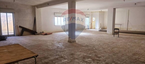 2 bedrooms Commercial property in Belpasso, Italy No. 138901 4