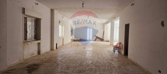 2 bedrooms Commercial property in Belpasso, Italy No. 138901 2